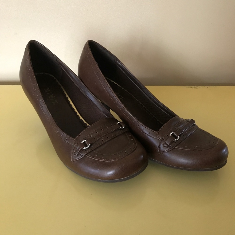Brown Heels NWOT